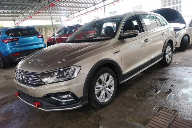 Used Volkswagen C-TREK 2018 230TSI DSG Comfort Model Guazi used car, China used car export, Used car for sale, Used cars, Cheapest cars for sale
