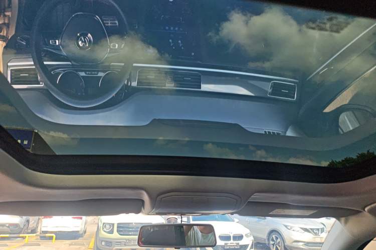 Used Volkswagen C-TREK 2018 1.5L Automatic Comfort Model Headliner