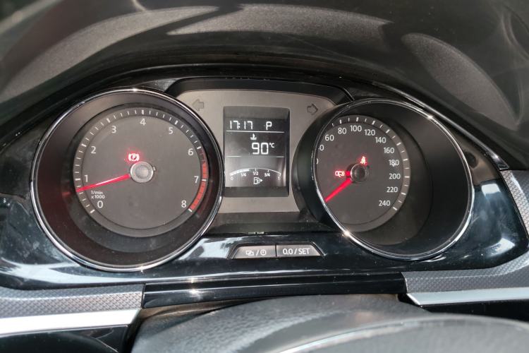 Used Volkswagen C-TREK 2018 1.5L Automatic Comfort Model Instrument Cluster