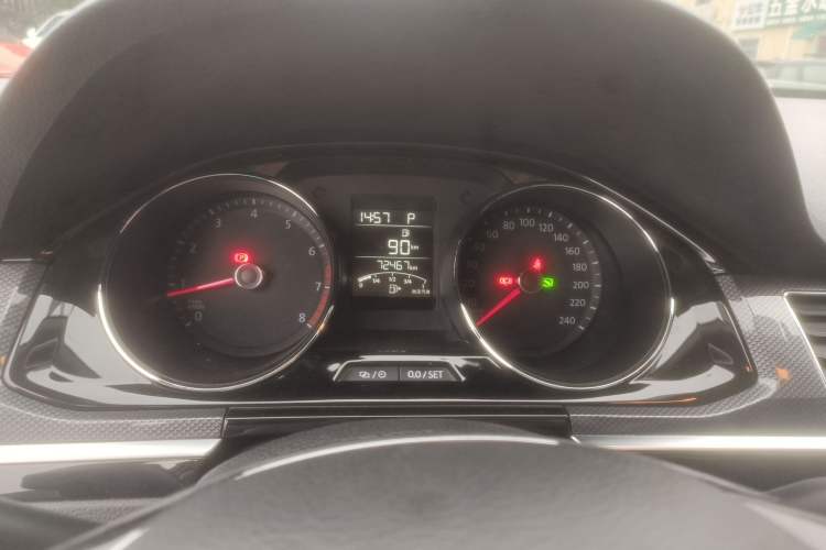 Used Volkswagen C-TREK 2018 1.5L Automatic Comfort Model Instrument Cluster