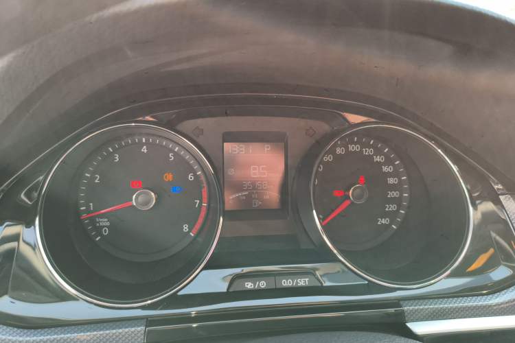 Used Volkswagen C-TREK 2018 1.5L Automatic Comfort Model Instrument Cluster