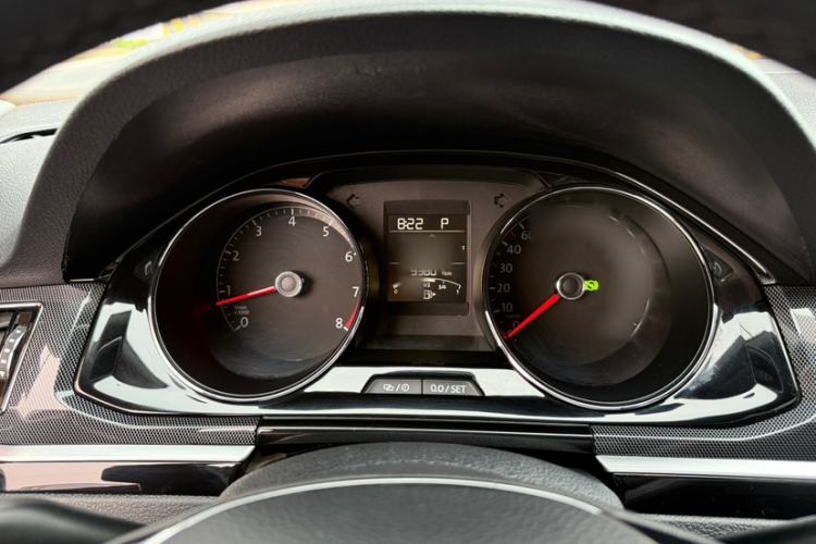Used Volkswagen C-TREK 2018 1.5L Automatic Luxury Edition Instrument Cluster