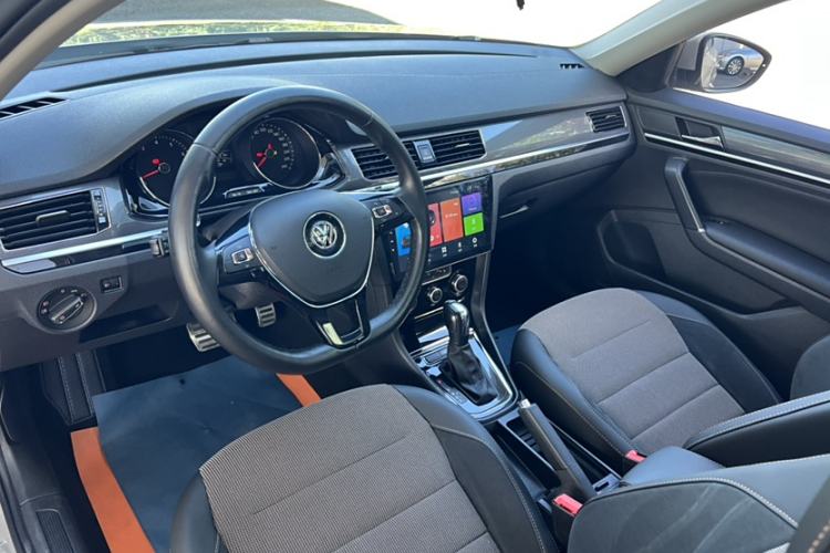Used Volkswagen C-TREK 2018 230TSI DSG Comfort Model Interior 2