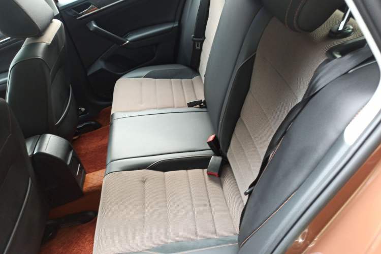 Used Volkswagen C-TREK 2018 230TSI DSG Comfort Model Interior 4