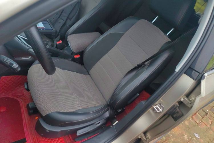 Used Volkswagen C-TREK 2018 230TSI DSG Comfort Model Left Front Seat