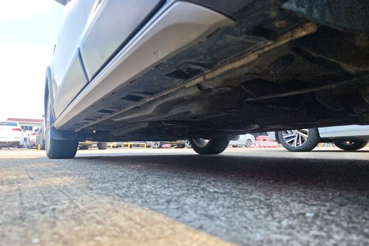 Used Volkswagen C-TREK 2018 1.5L Automatic Comfort Model Left Side Sill
