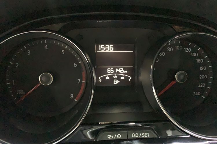 Used Volkswagen C-TREK 2018 1.5L Automatic Comfort Model Odometer Close Up