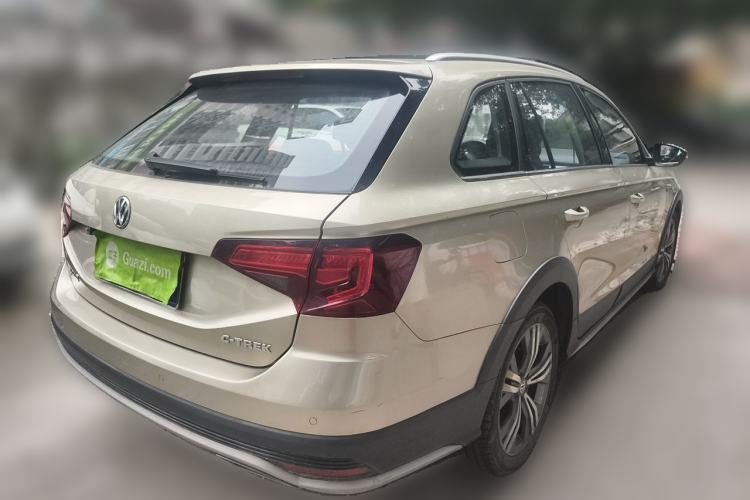Used Volkswagen C-TREK 2018 1.5L Automatic Luxury Edition Rear Right 45 Deg