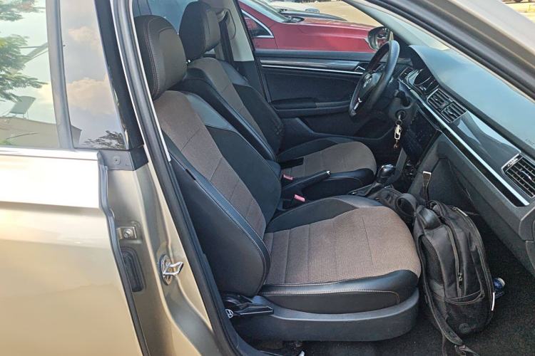 Used Volkswagen C-TREK 2018 1.5L Automatic Comfort Model Right Front Seat
