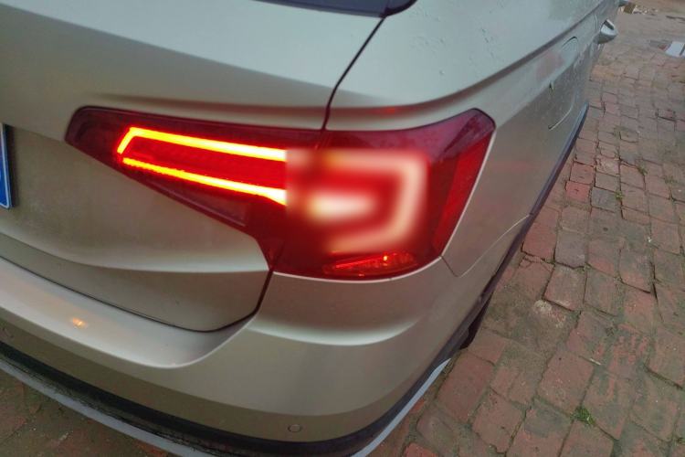 Used Volkswagen C-TREK 2018 230TSI DSG Comfort Model Right Rear Taillight