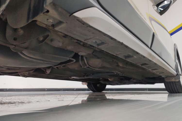 Used Volkswagen C-TREK 2018 230TSI DSG Comfort Model Right Side Sill