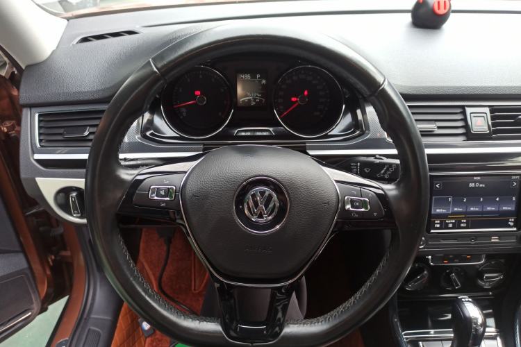 Used Volkswagen C-TREK 2018 230TSI DSG Comfort Model Steering Wheel
