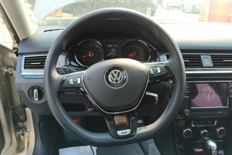 Used Volkswagen C-TREK 2018 1.5L Automatic Comfort Model Steering Wheel