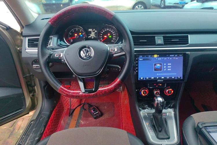 Used Volkswagen C-TREK 2018 230TSI DSG Comfort Model Steering Wheel