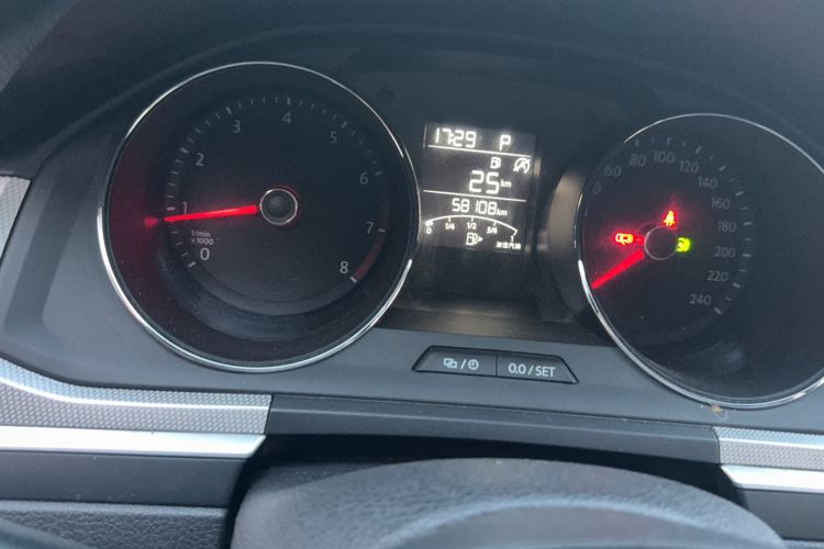 Used Volkswagen C-TREK 2020 1.5L Automatic Fashion Edition Odometer Close Up