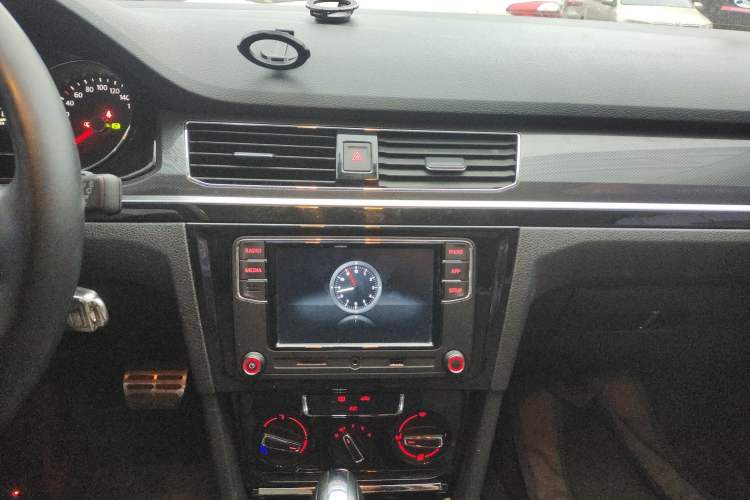 Used Volkswagen C-TREK 2020 1.5L Automatic Comfort Model Audio And AC Panel