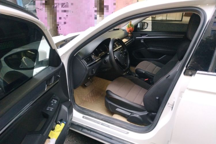 Used Volkswagen C-TREK 2020 1.5L Automatic Comfort Model Driver Seat