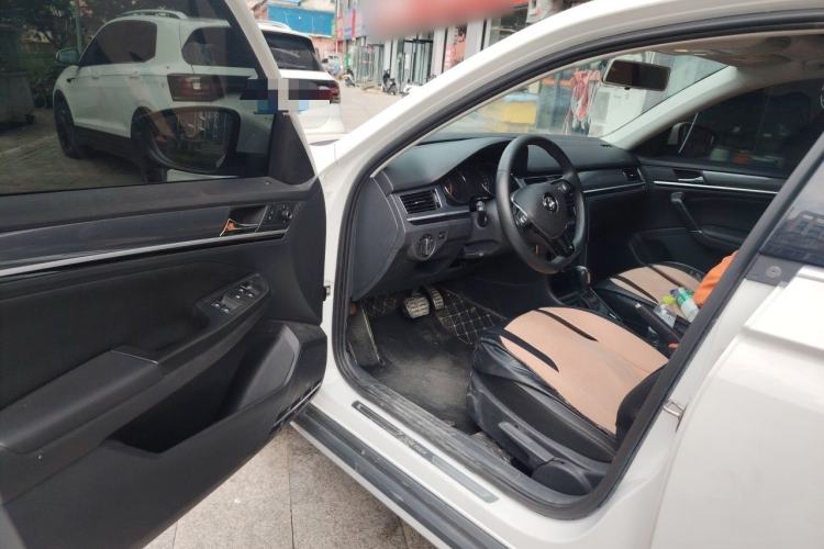 Used Volkswagen C-TREK 2020 1.5L Automatic Comfort Model Driver Seat