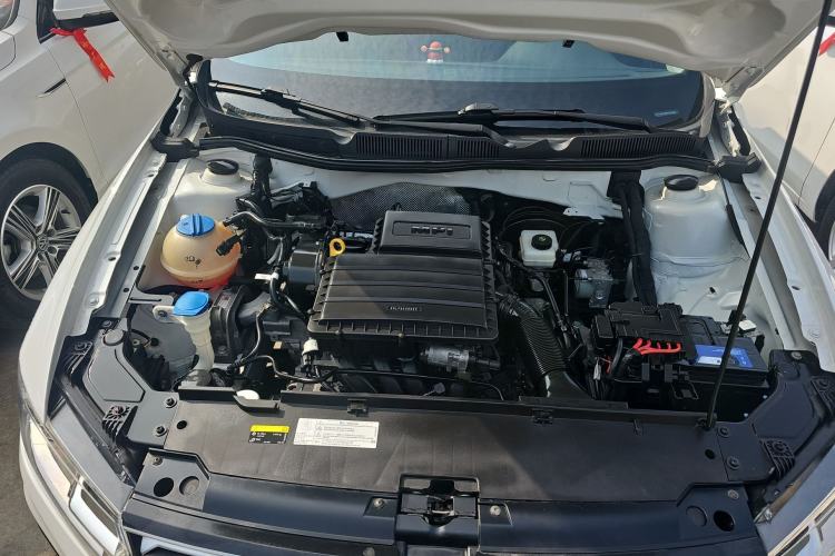 Used Volkswagen C-TREK 2020 1.5L Automatic Fashion Edition Engine Bay