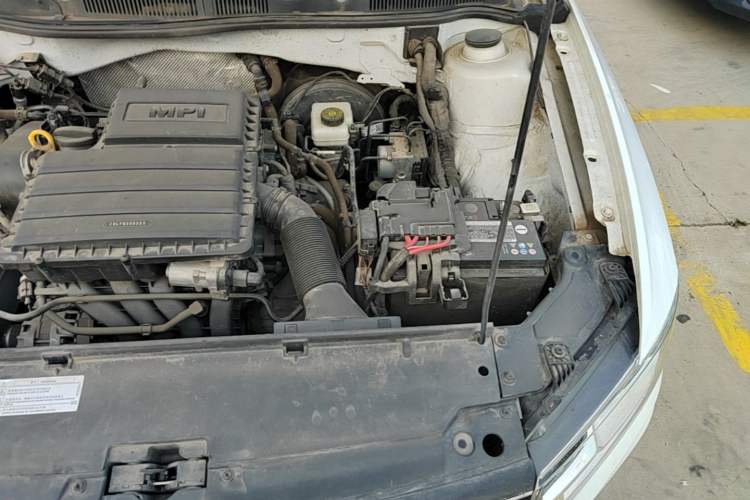 Used Volkswagen C-TREK 2020 1.5L Automatic Comfort Model Engine Bay Left