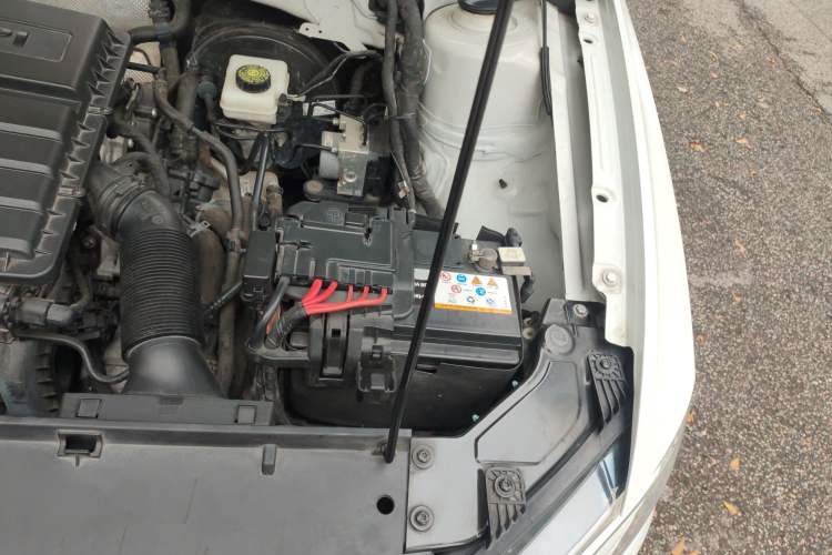 Used Volkswagen C-TREK 2020 1.5L Automatic Comfort Model Engine Bay Left