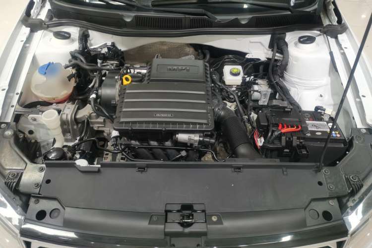 Used Volkswagen C-TREK 2020 1.5L Automatic Fashion Edition Engine Bay