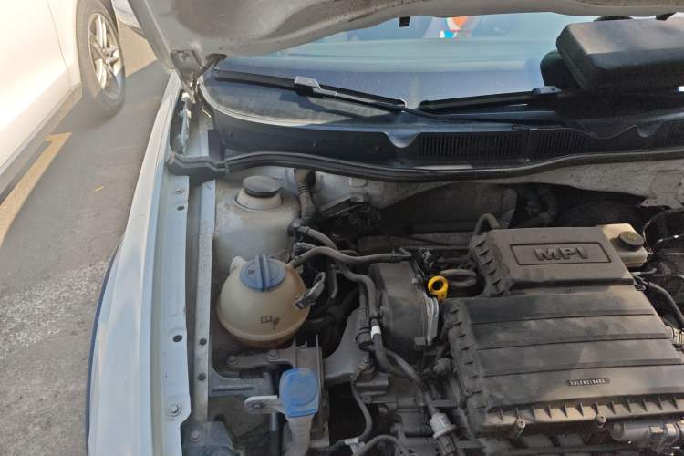 Used Volkswagen C-TREK 2020 1.5L Automatic Comfort Model Engine Bay Right