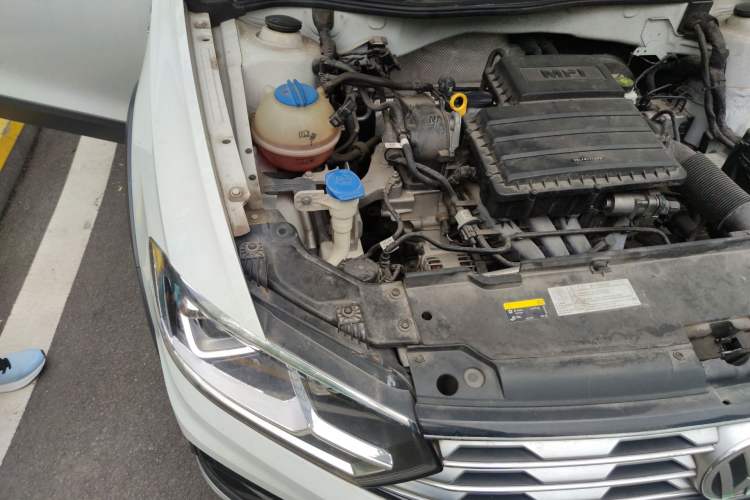 Used Volkswagen C-TREK 2020 1.5L Automatic Comfort Model Engine Bay Right