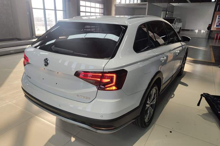 Used Volkswagen C-TREK 2020 1.5L Automatic Comfort Model Exterior 5