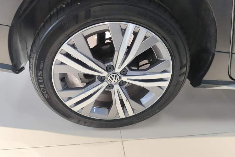 Used Volkswagen C-TREK 2020 1.5L Automatic Comfort Model Exterior 8