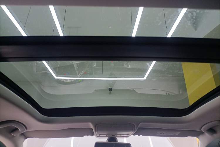 Used Volkswagen C-TREK 2020 1.5L Automatic Comfort Model Headliner
