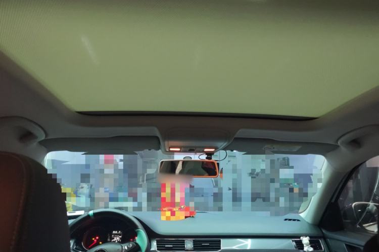 Used Volkswagen C-TREK 2020 1.5L Automatic Comfort Model Headliner