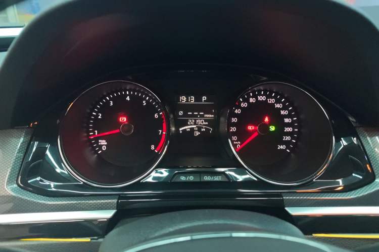 Used Volkswagen C-TREK 2020 1.5L Automatic Comfort Model Instrument Cluster