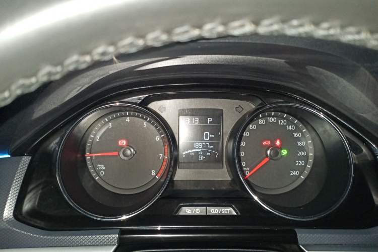 Used Volkswagen C-TREK 2020 1.5L Automatic Comfort Model Instrument Cluster