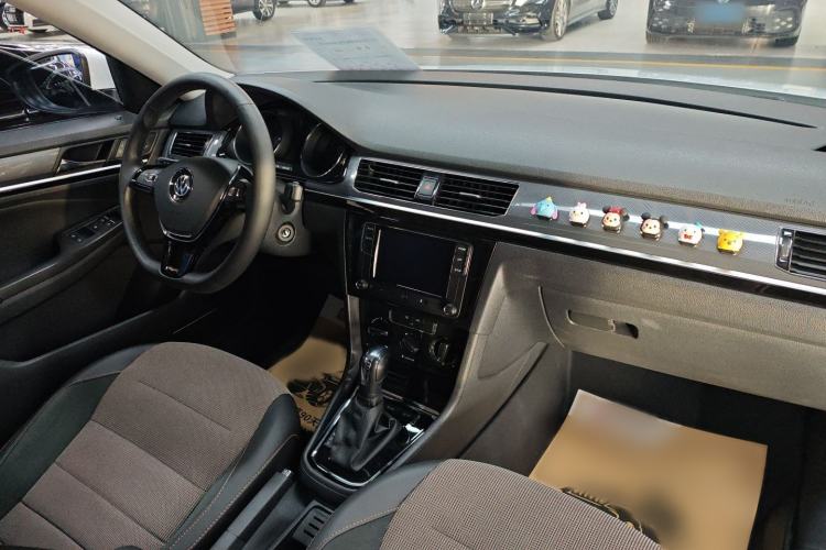 Used Volkswagen C-TREK 2020 1.5L Automatic Comfort Model Interior 11