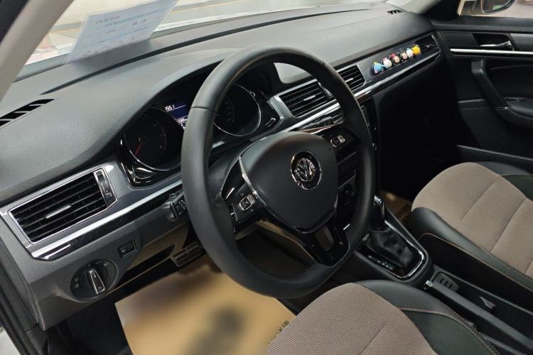 Used Volkswagen C-TREK 2020 1.5L Automatic Comfort Model Interior 12