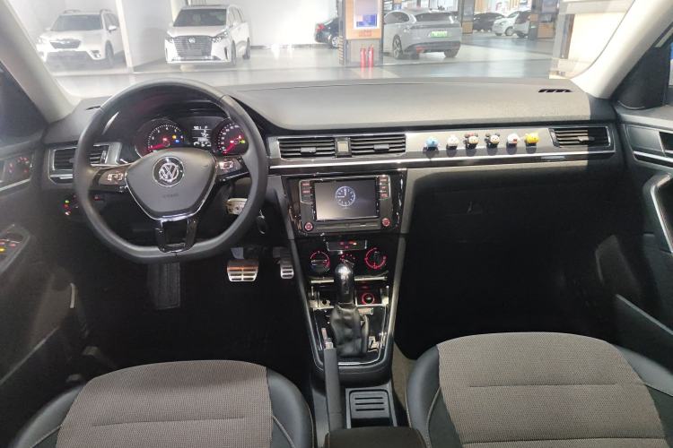 Used Volkswagen C-TREK 2020 1.5L Automatic Comfort Model Interior 2