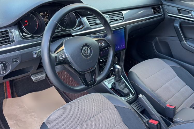Used Volkswagen C-TREK 2020 1.5L Automatic Comfort Model Interior 4
