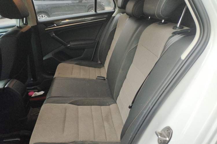 Used Volkswagen C-TREK 2020 1.5L Automatic Comfort Model Interior 4