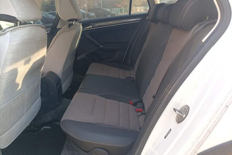 Used Volkswagen C-TREK 2020 1.5L Automatic Comfort Model Interior 4