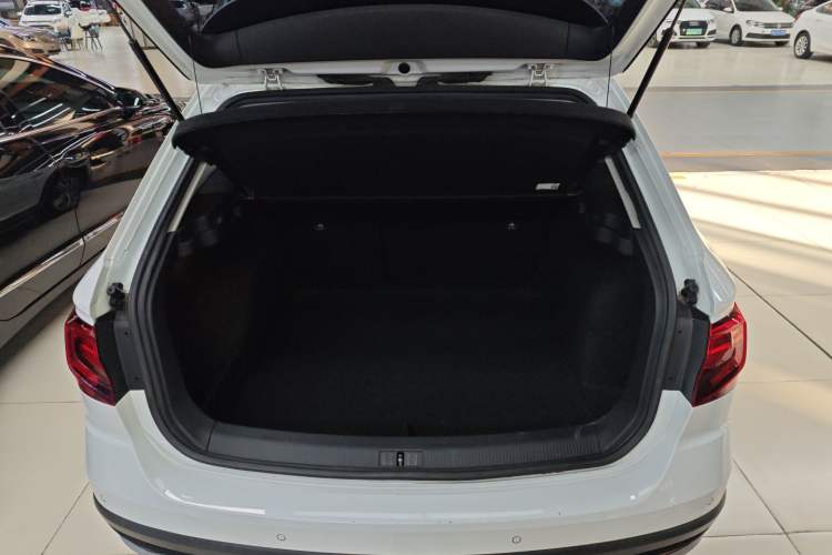 Used Volkswagen C-TREK 2020 1.5L Automatic Comfort Model Interior 7
