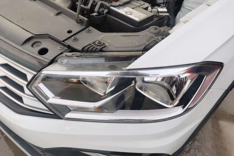 Used Volkswagen C-TREK 2020 1.5L Automatic Fashion Edition Left Front Headlight