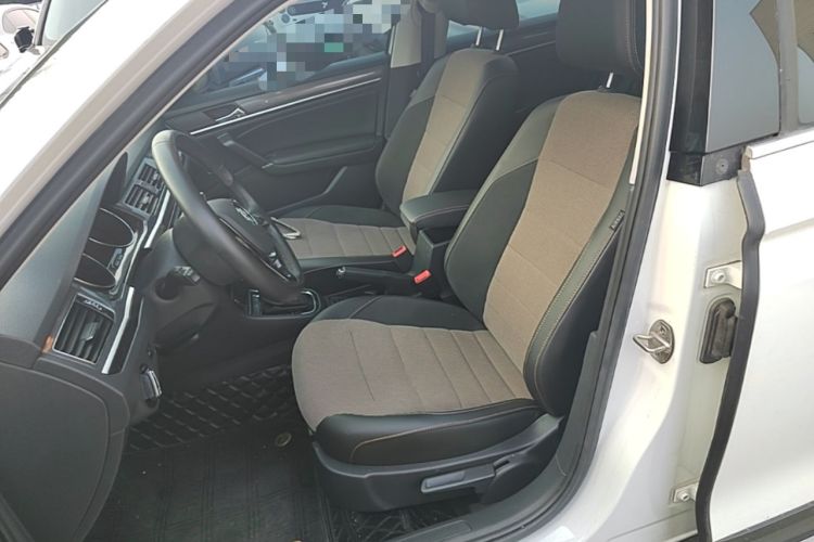 Used Volkswagen C-TREK 2020 1.5L Automatic Comfort Model Left Front Seat