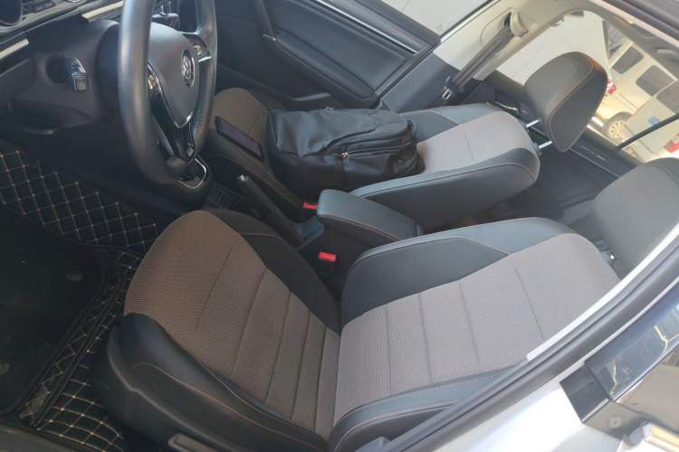 Used Volkswagen C-TREK 2020 1.5L Automatic Comfort Model Left Front Seat