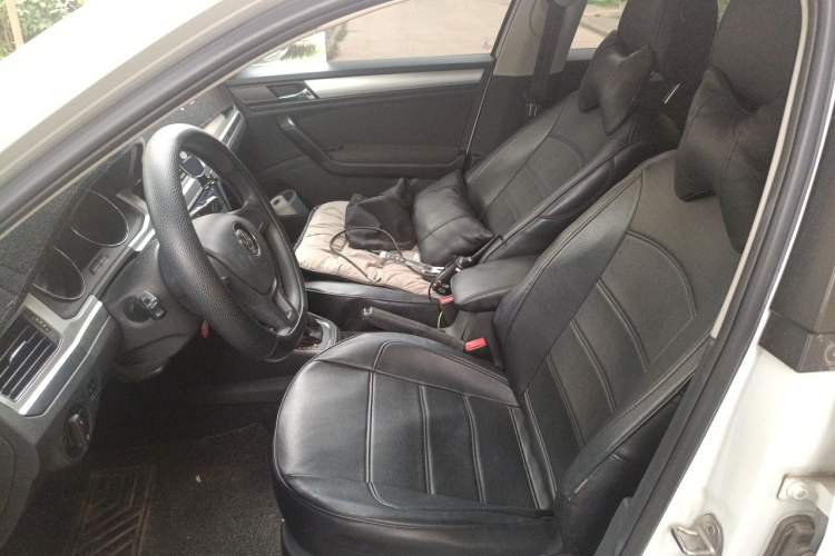Used Volkswagen C-TREK 2020 1.5L Automatic Fashion Edition Left Front Seat