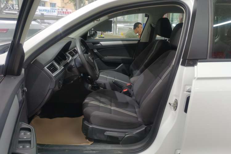 Used Volkswagen C-TREK 2020 1.5L Automatic Fashion Edition Left Front Seat