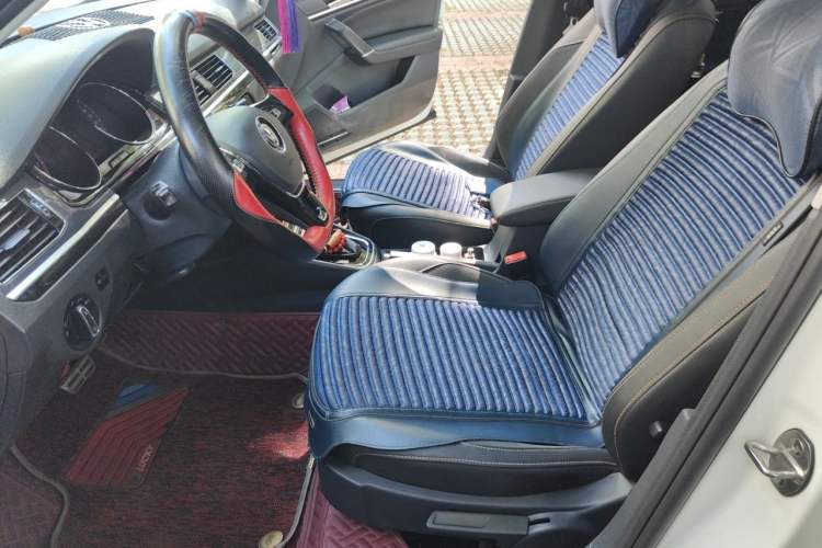 Used Volkswagen C-TREK 2020 1.5L Automatic Comfort Model Left Front Seat