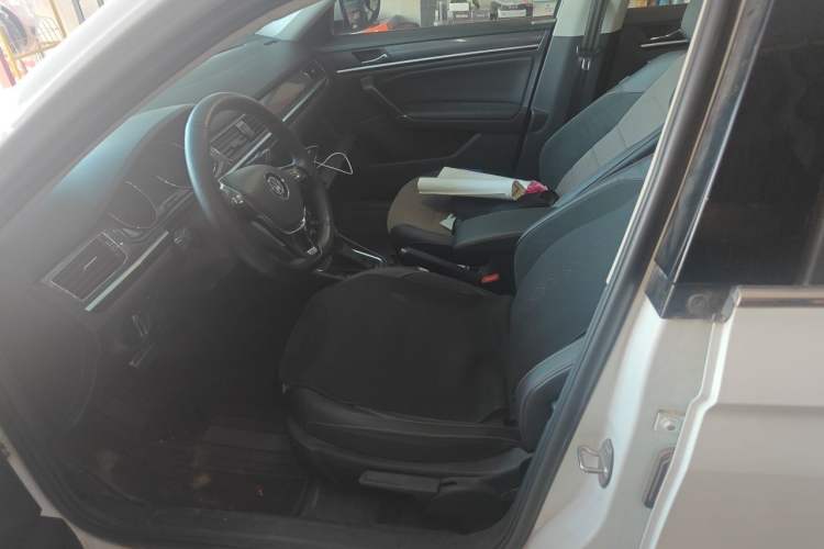 Used Volkswagen C-TREK 2020 1.5L Automatic Comfort Model Left Front Seat