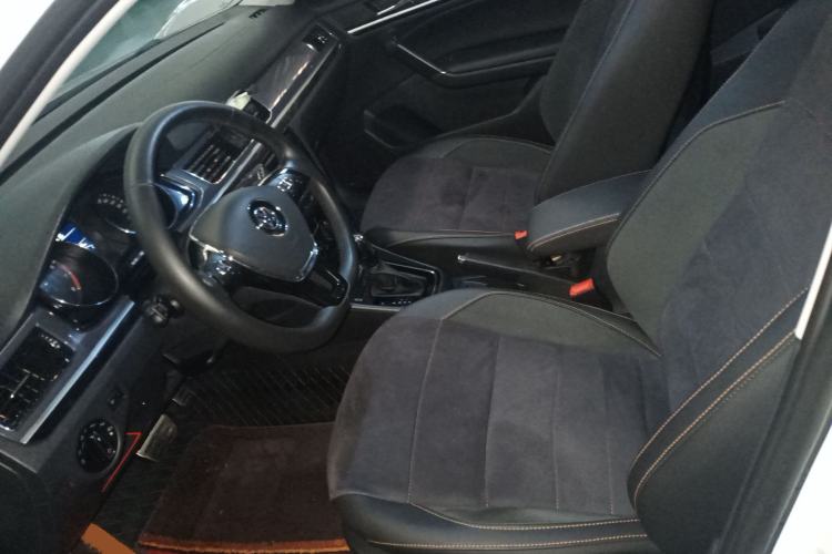Used Volkswagen C-TREK 2020 1.5L Automatic Comfort Model Left Front Seat