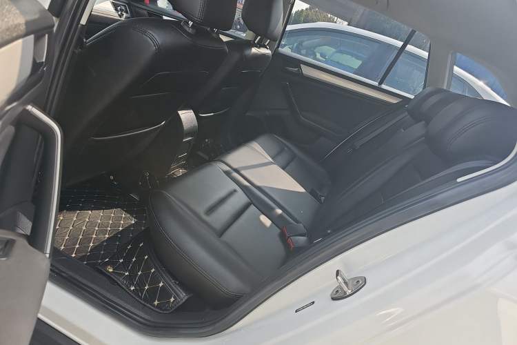 Used Volkswagen C-TREK 2020 1.5L Automatic Fashion Edition Left Rear Seat